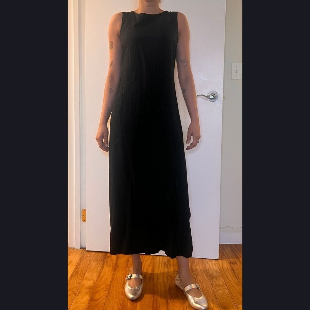 Long black dress